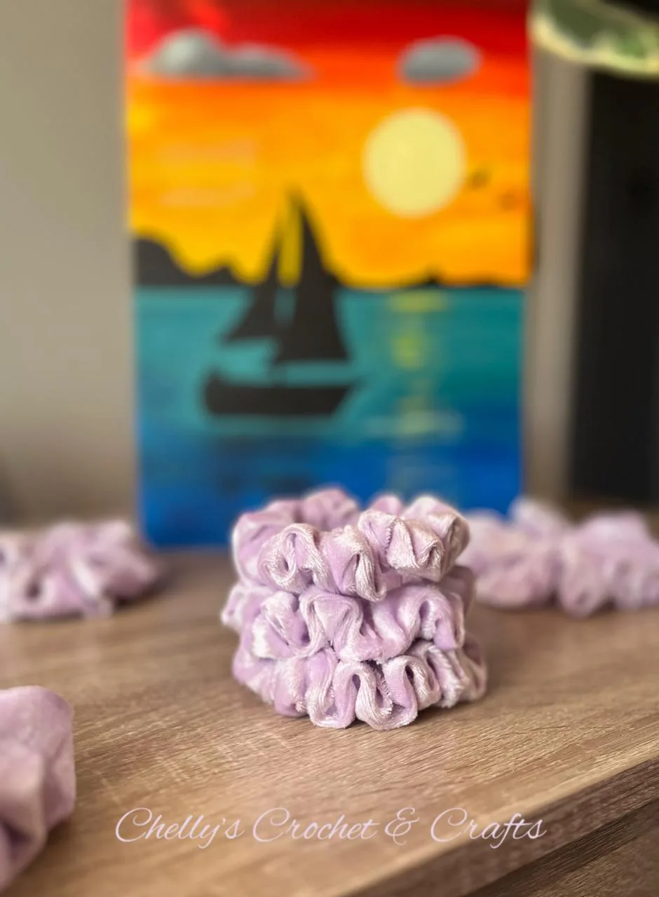 Lilac velvet skinny scrunchie